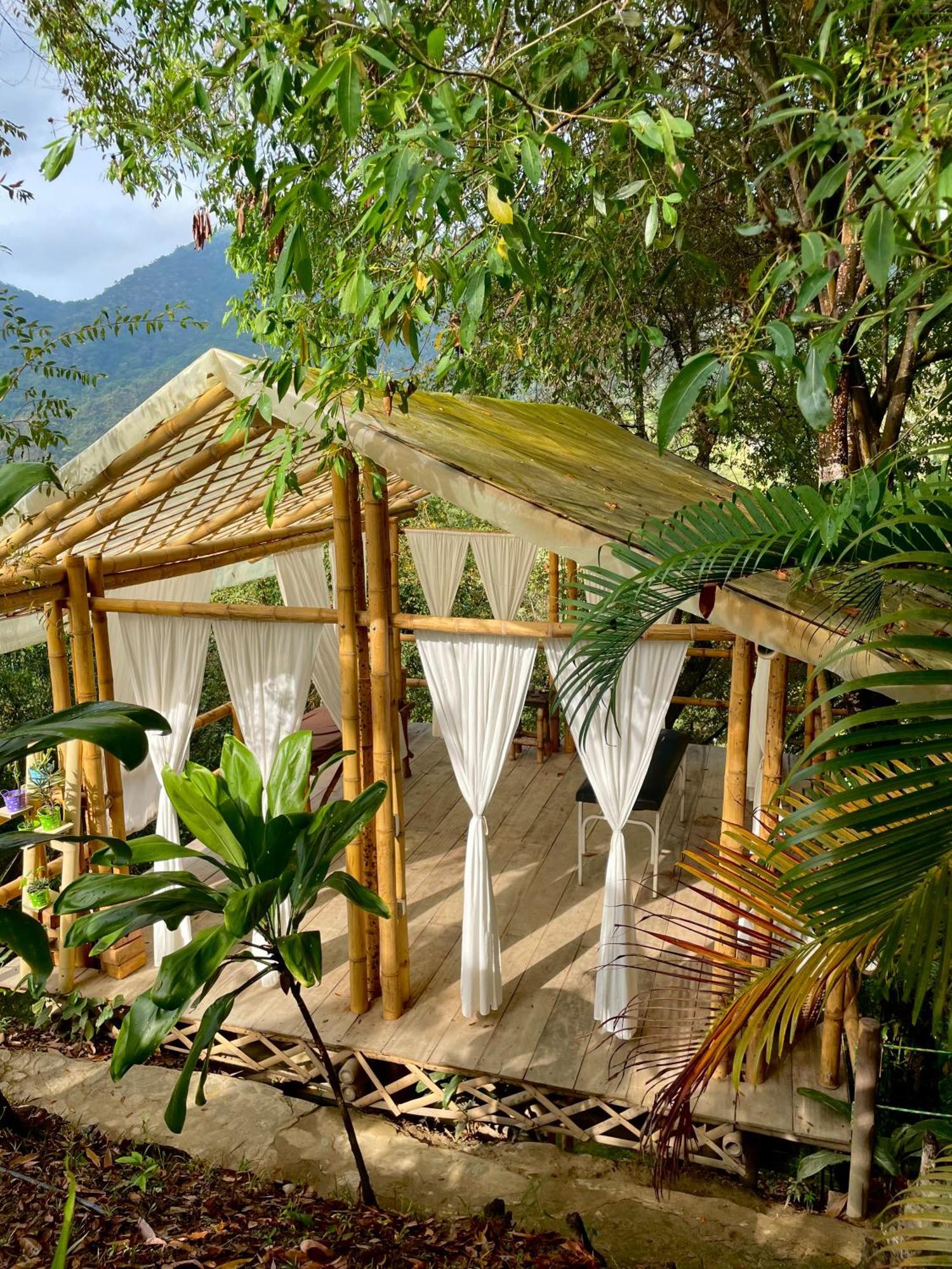 Ecohabs Hotel